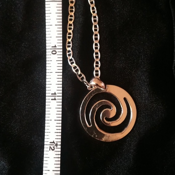 Necklace stamped 925 Italy.  22" chain - Picture 2 of 4